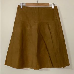 BCBG Suede Lined Skirt, size 6